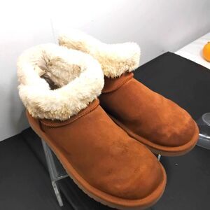 Koolaburra Dezie Mini Cozy Tan Fur-Lined Boots Size 9